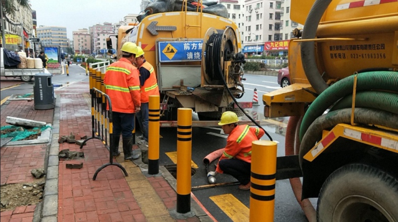下水道疏通廣州下水道疏通-容新管道專(zhuān)業(yè)，高效，成本低